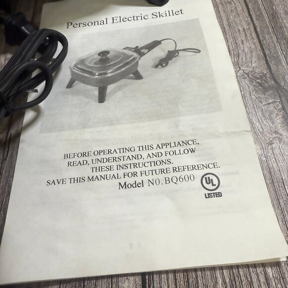 FRAN’S Craft Personal Electric Skillet for Crafts 7” Sq Adj Heat to 400 degrees - Picture 3 of 11